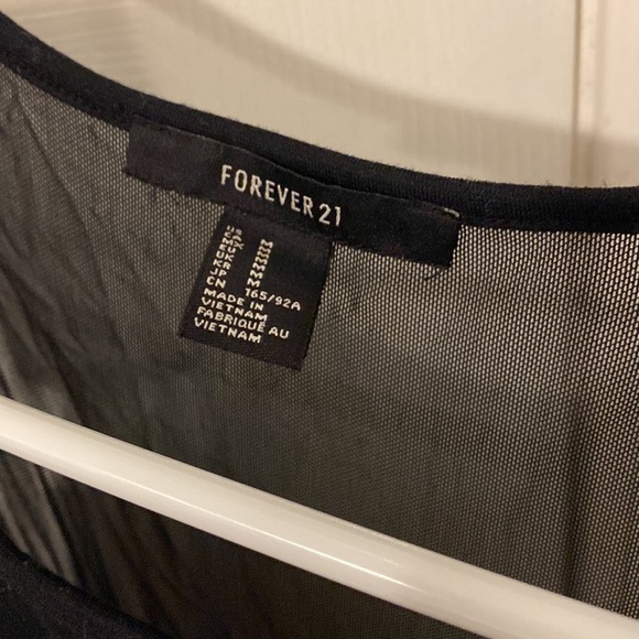 Open back dress - Picture 3 of 4